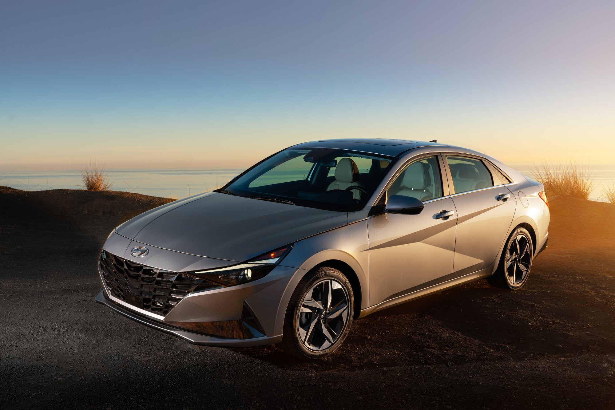 Hyundai Elantra 2022, photo 2